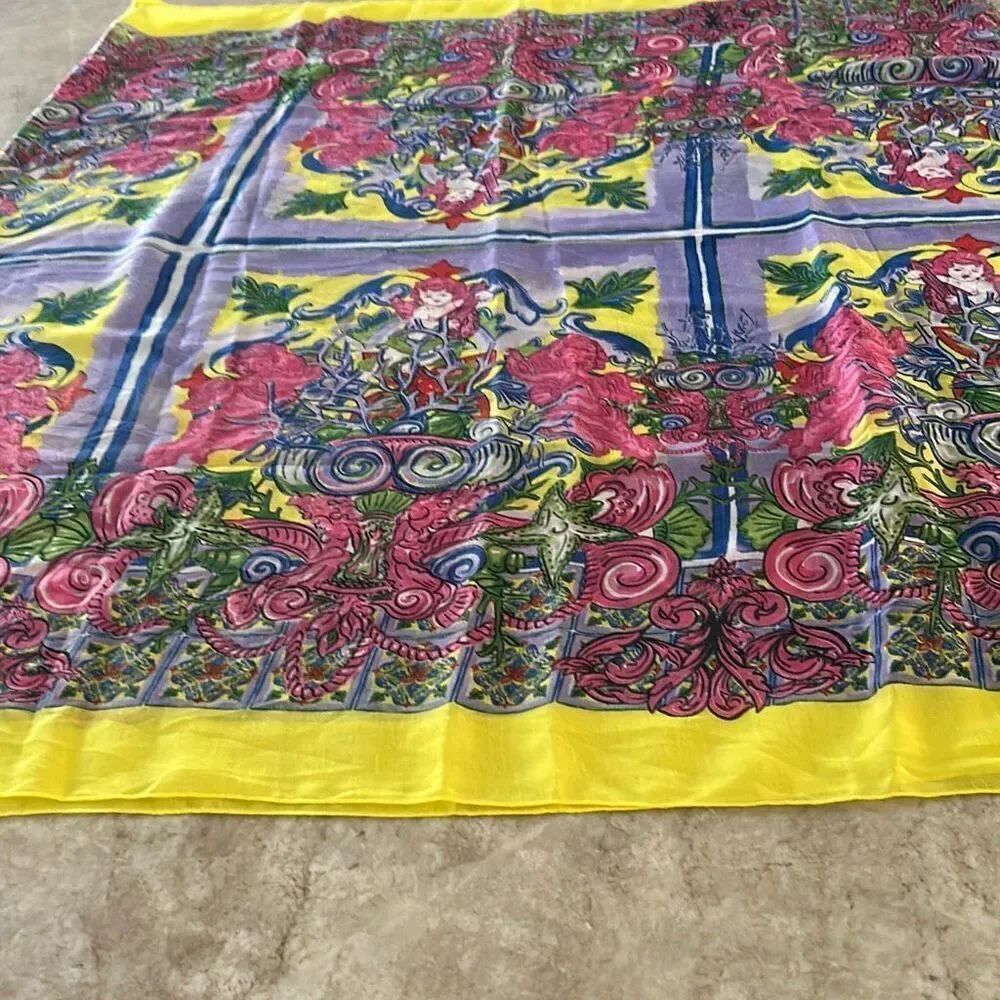 Incredible Angel Cherub Large Scarf NWT
